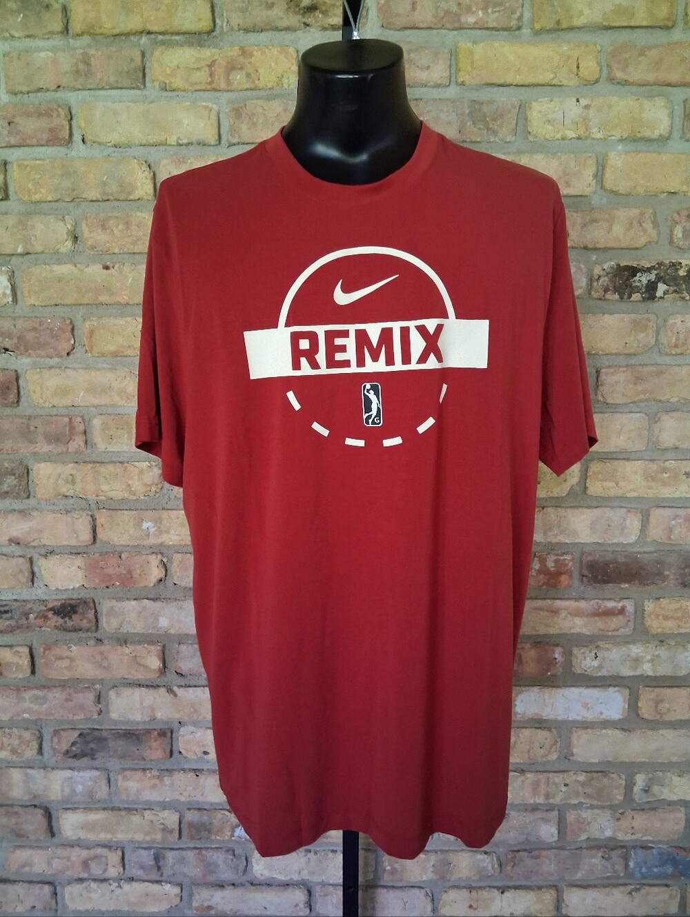 NWT NIKE NBA DRI FIT REMIX GRAPHIC T SHIRT SIZE XL
